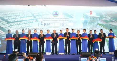 Khai trương Trung tâm Tài chính quốc tế Việt Nam tại Đà Nẵng